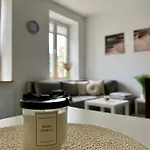 Przytulna Kawalerka Rzg 5